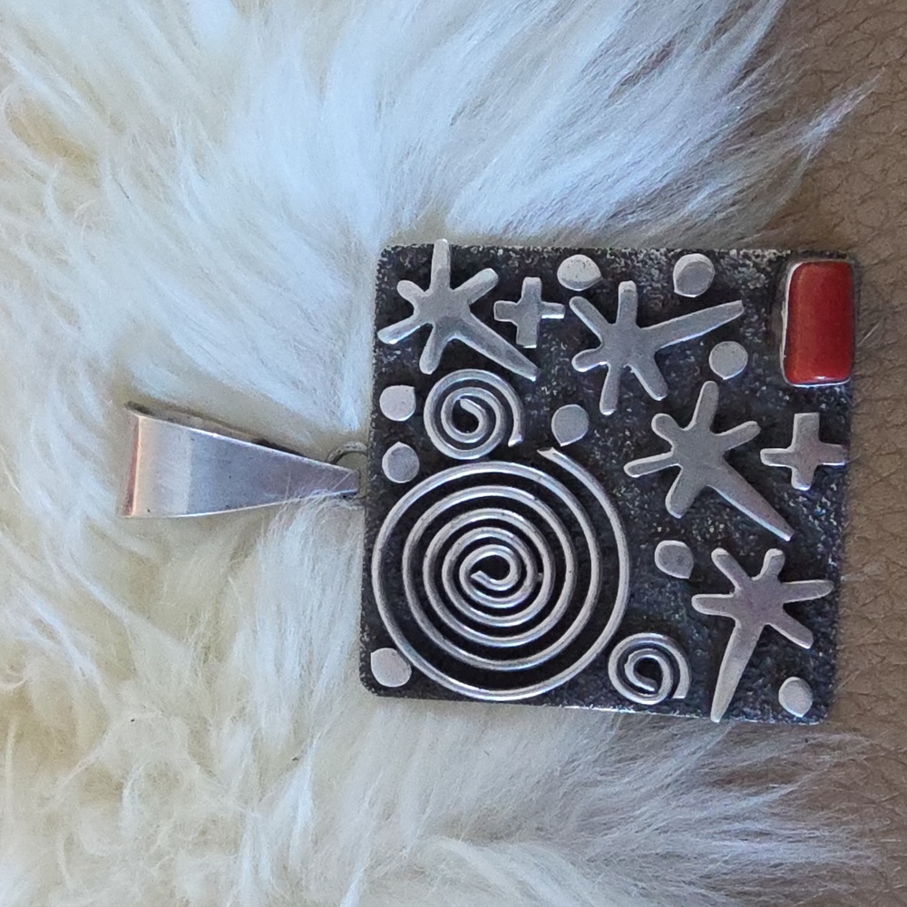 Gorgeous Native American Navajo Coral & Sterling Pendant By Alex Sanchez ❤️🩶 - Picture 7 of 12